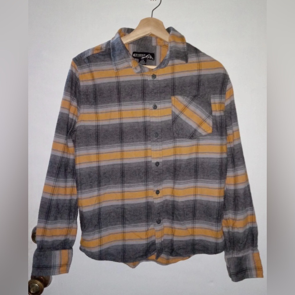 Kyodan Gray and Yellow Plaid Women’s Shirt